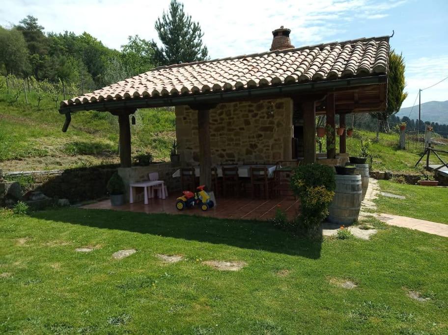 Caserio Vasco Con Piscina Y Barbacoa Orozko Zewnętrze zdjęcie