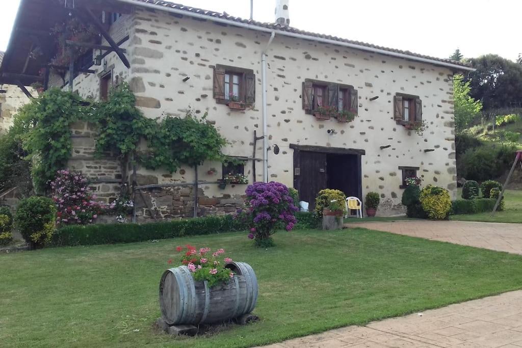 Caserio Vasco Con Piscina Y Barbacoa Orozko Zewnętrze zdjęcie