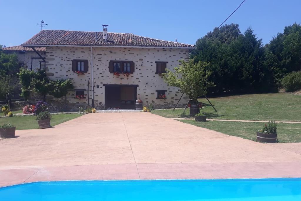 Caserio Vasco Con Piscina Y Barbacoa Orozko Zewnętrze zdjęcie